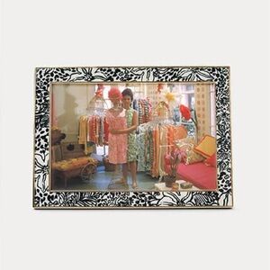 Lilly Pulitzer New w Box Onyx Lots to Spot Picture Frame fits 4x6 photo gorgeous